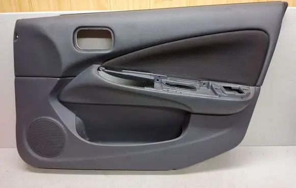 Nissan Almera N16 Front door card panel trim 80924BN100