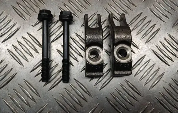 Fuel Injector clamp holder