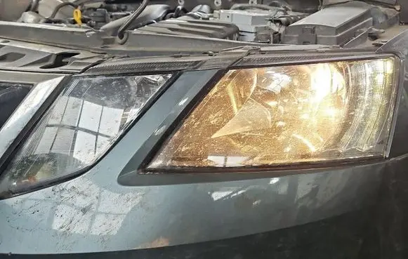 Skoda Octavia Mk3 (5E) Headlight/headlamp 5E1941015C IMPRK1573013