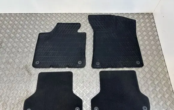 Audi A3 S3 8P Car floor mat set 8P1061501