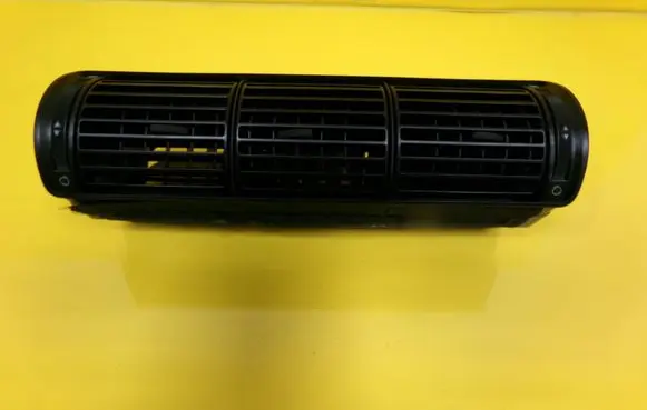 Audi A4 S4 B5 8D Dash center air vent grill 8D0820951