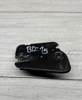 Audi A3 S3 8V Engine bonnet/hood lock/latch loop/hook 8V0823185B