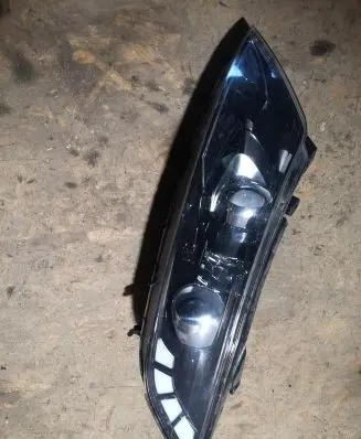 KIA Optima Headlight/headlamp 921012T451