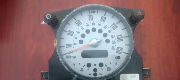 Mini One - Cooper R50 - 53 Speedometer (instrument cluster) 62116924905 6211-6924905
