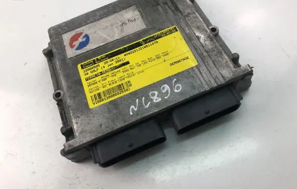 Volkswagen Golf IV Other control units/modules 67R010098