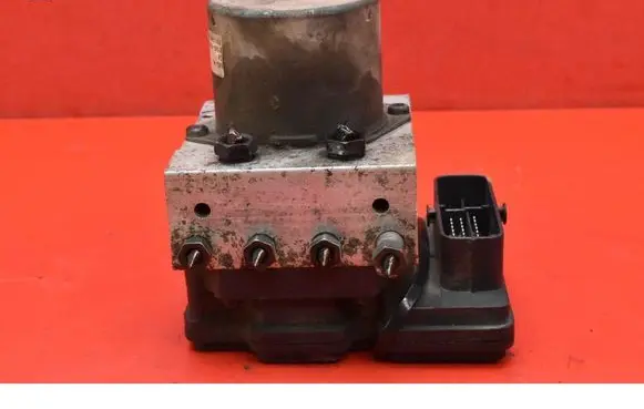 Hyundai i20 (PB PBT) ABS Pump 589101J220