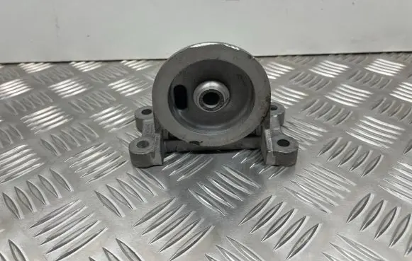 Ford Fusion II Oil filter mounting bracket BS4E6881BB