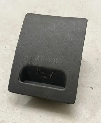 Mitsubishi Galant Dashboard storage box/compartment MR298145