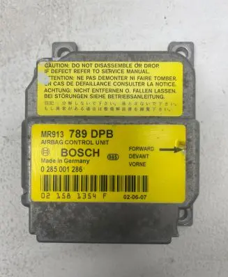 Mitsubishi Carisma Airbag control unit/module MR913789 021581354F 0285001286
