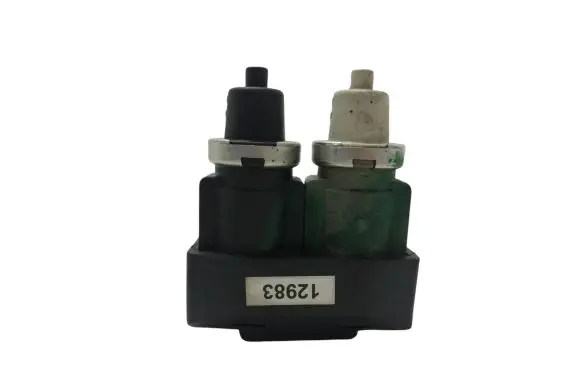 Audi A6 S6 C5 4B Turbo solenoid valve 059906629 PX0425223 059906627A