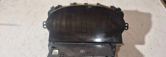 Toyota Yaris Speedometer (instrument cluster) 8380052120 4573000146