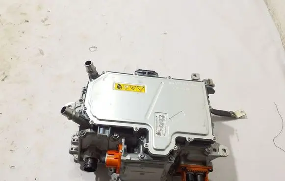 Renault Austral Voltage converter inverter 292A01152R