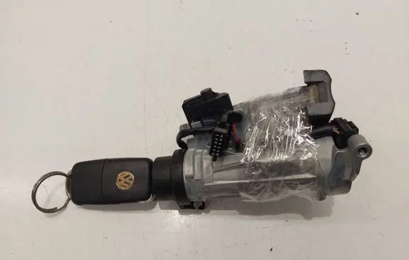 Volkswagen Golf V Ignition lock 1K0905851B