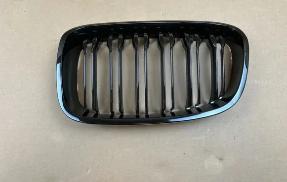 BMW 1 F20 F21 Front grill