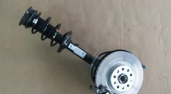 Volkswagen Tiguan Front wheel hub spindle knuckle 5Q0407257C