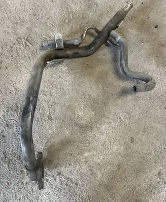 Nissan Almera N16 Engine coolant pipe/hose