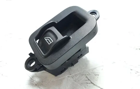 Volvo XC60 Quarter vent window switch 30773978