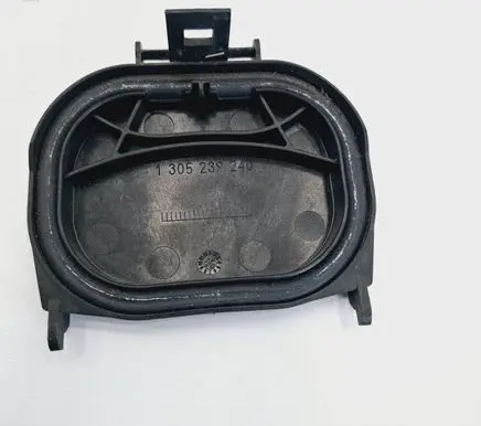 Mini One - Cooper Clubman R55 Headlight/headlamp dust cover 1305239240