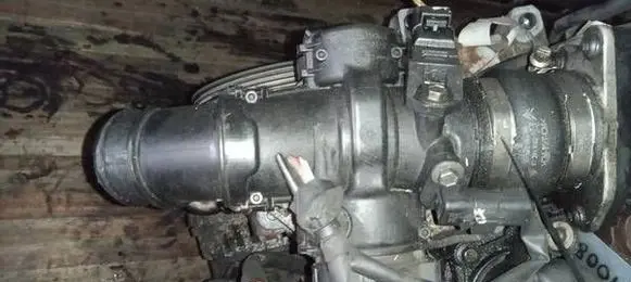 Citroen Xsara Picasso Throttle valve 25365223 9639469280