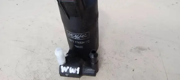 Ford C-MAX I Windscreen/windshield washer pump 1S7117K624FD