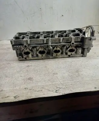 BMW 3 E46 Engine head 778711901 778711701