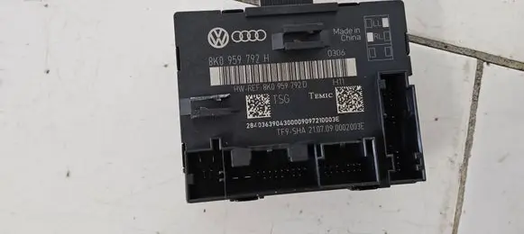 Audi Q5 SQ5 Door control unit/module 8K0959792H 8K0959792D