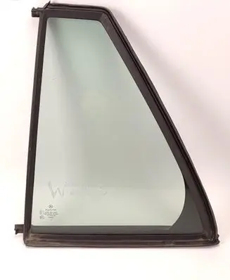 Mercedes-Benz C W203 Rear door window glass 2037300355