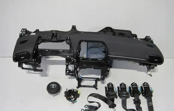 Toyota Yaris Radio/GPS head unit trim 