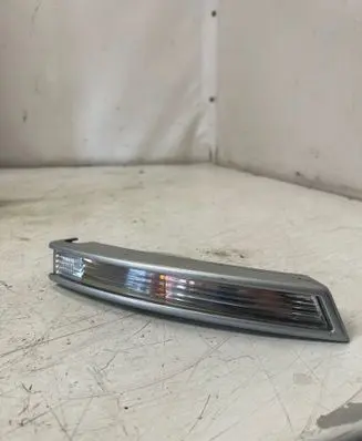 Volkswagen PASSAT B6 Front indicator light 3C0953042L
