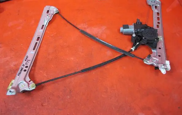 Renault Megane IV Front door window regulator with motor 807206746R