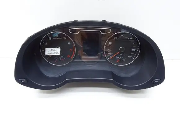 Audi A3 S3 8L Speedometer (instrument cluster) 8U0920980