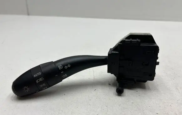 Hyundai i30 Indicator stalk 3673MA
