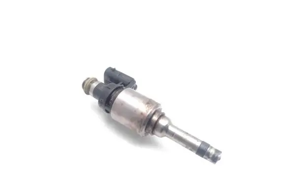 Ford Focus Fuel injector CM5G-9F593-FA