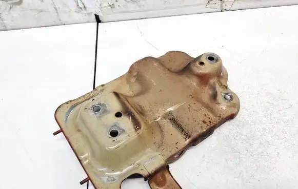 Battery bracket