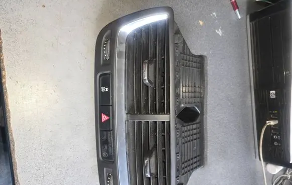 Opel Mokka Dash center air vent grill 95437803