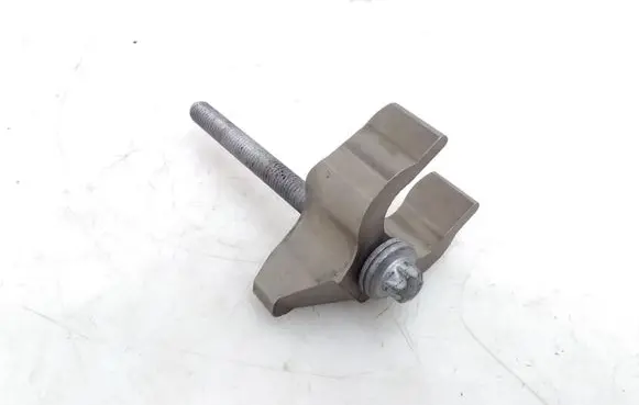 BMW X5 F15 Fuel Injector clamp holder 