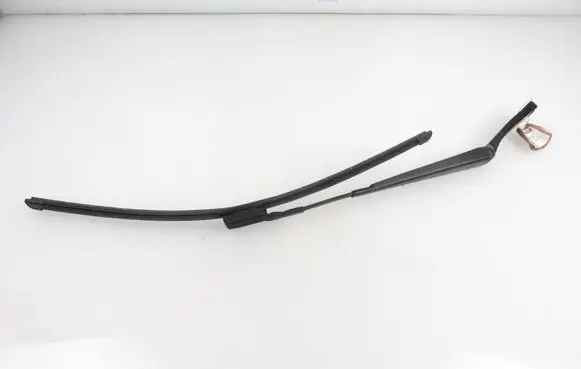 Volkswagen PASSAT B6 Front wiper blade arm 3C1955409C