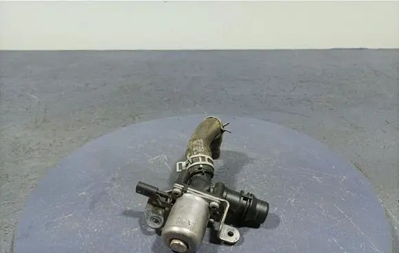 Volvo XC60 Water pump 32222660