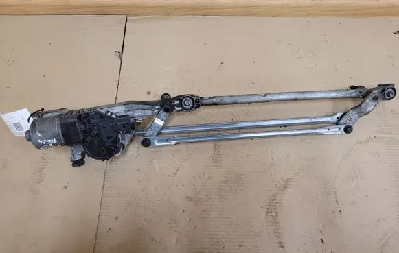 Ford Focus Front wiper linkage and motor 4M5117504AC 3397020850