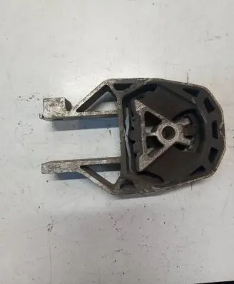 Volvo V50 Engine mount bracket 532C79