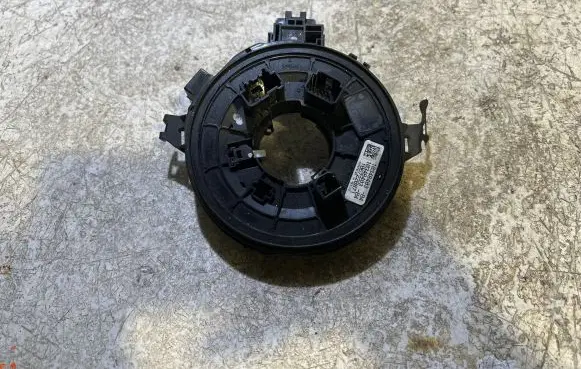 Jeep Grand Cherokee WL Airbag slip ring squib (SRS ring) 10348403