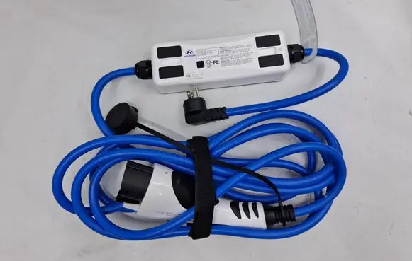 Hyundai Kona I Electric car charging cable 91670K4020