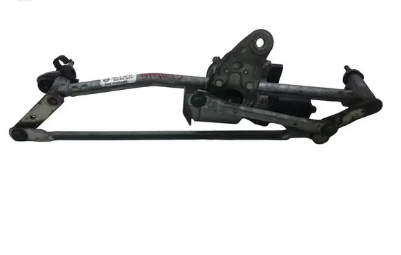 Volkswagen PASSAT CC Wiper motor 3C8955023H