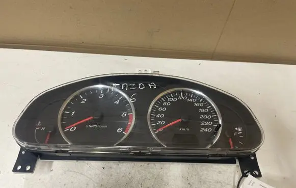 Mazda 6 Speedometer (instrument cluster)