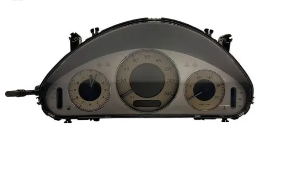 Speedometer (instrument cluster)