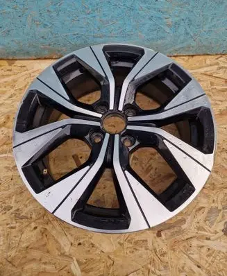 R16 alloy rim