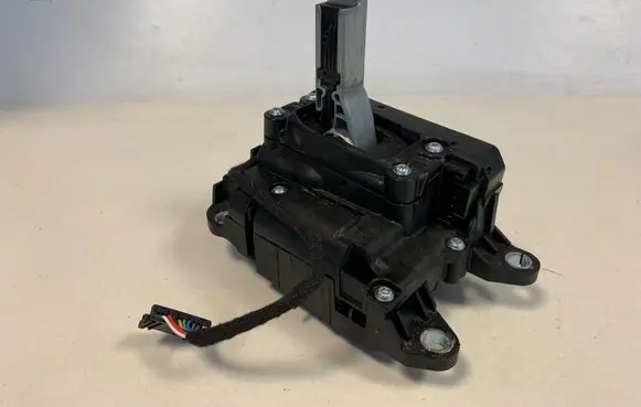 Audi A5 Gear shifter/selector 8W1713041F 4M1713041F