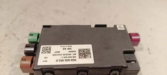 Volkswagen Touareg III USB control unit 5G0035953D