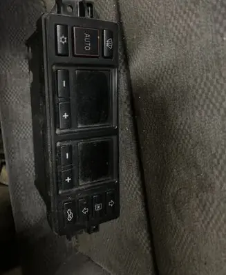 Audi A4 S4 B5 8D Climate control unit 5HB00760800
