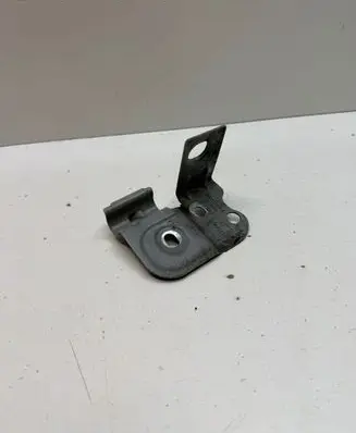 Audi SQ7 Fender mounting bracket 4M0821167A 3619 DX53DZ
